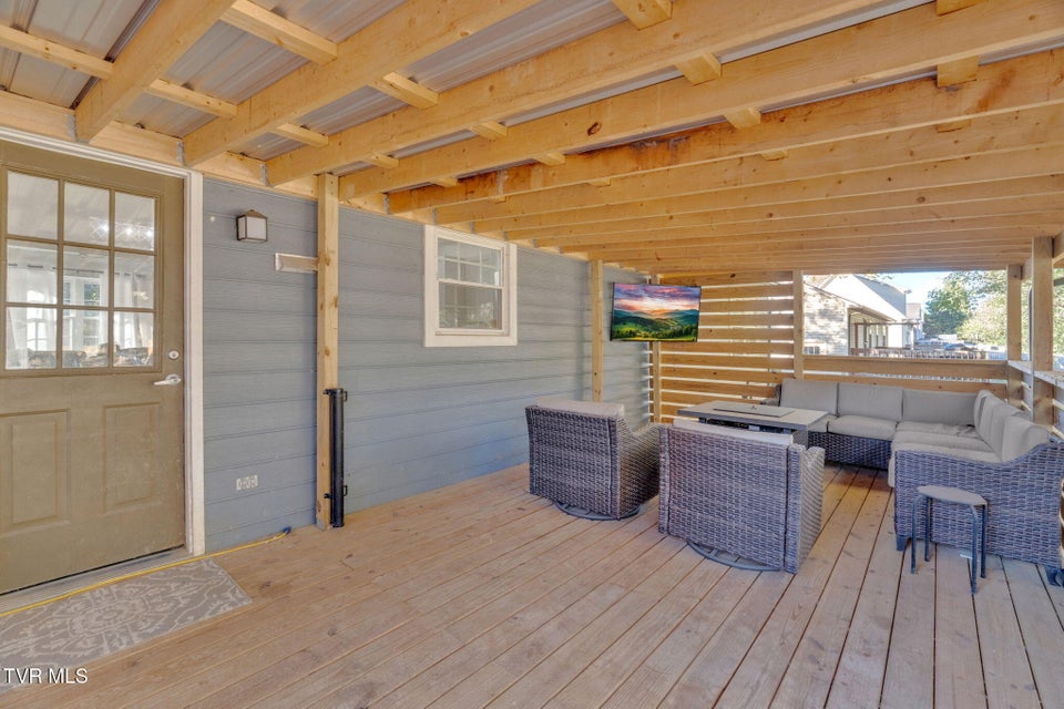 Photo #28: 116 Springview Drive