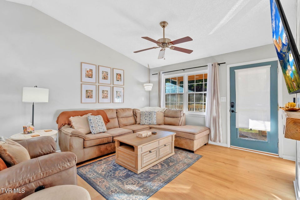 Photo #10: 116 Springview Drive