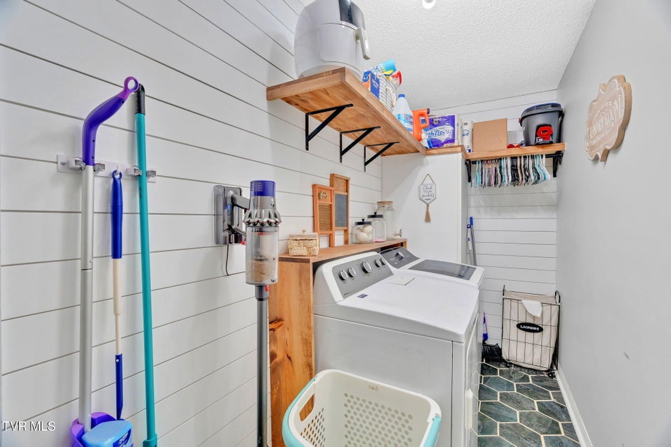 Photo #27: 116 Springview Drive