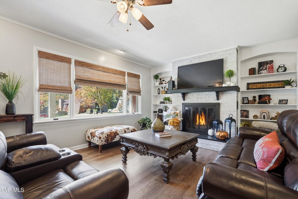 Photo #6: 333 Boone Lake Circle