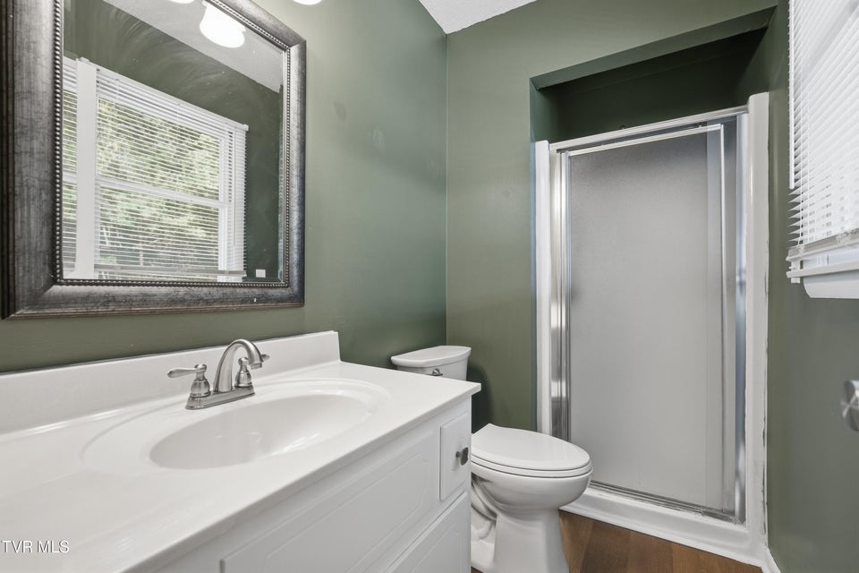 Photo #25: 333 Boone Lake Circle