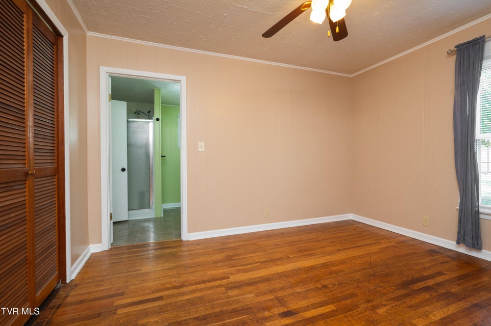 Photo #14: 143 Lazy Acres 