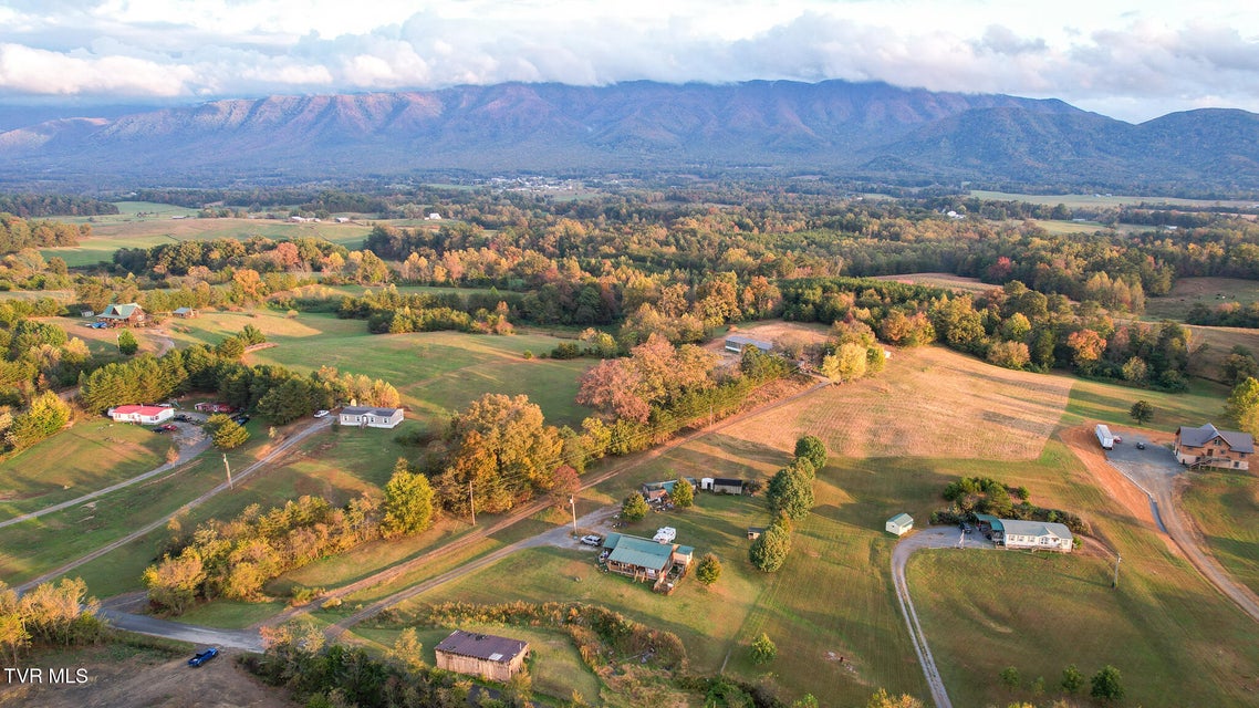 Photo #6: 1915 Shakerag Road