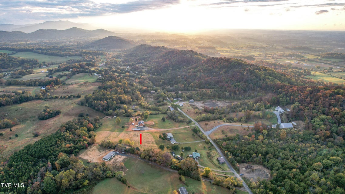 Photo #9: 1915 Shakerag Road