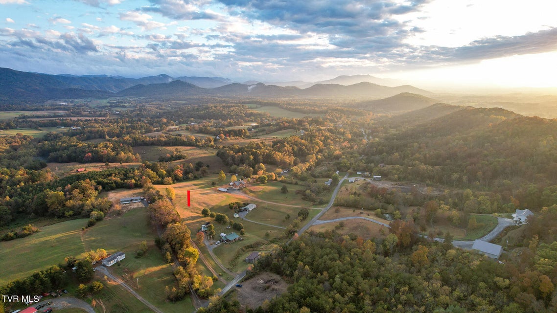 Photo #11: 1915 Shakerag Road