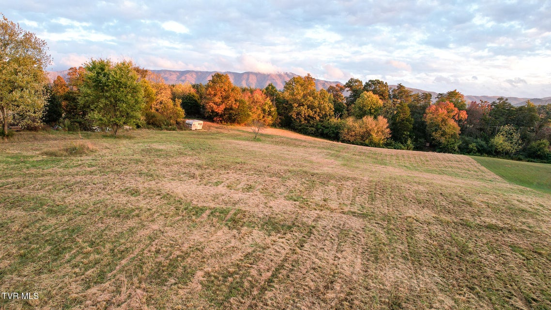 Photo #20: 1915 Shakerag Road