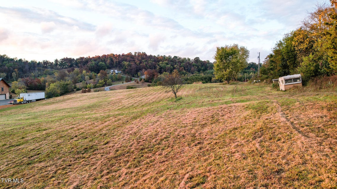 Photo #23: 1915 Shakerag Road