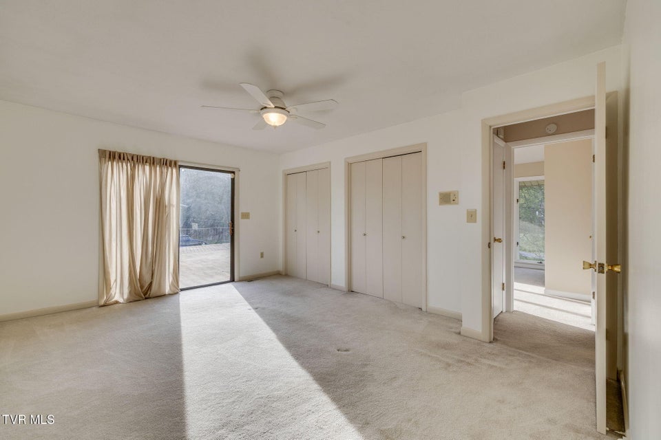 Photo #14: 206 Windmere Place