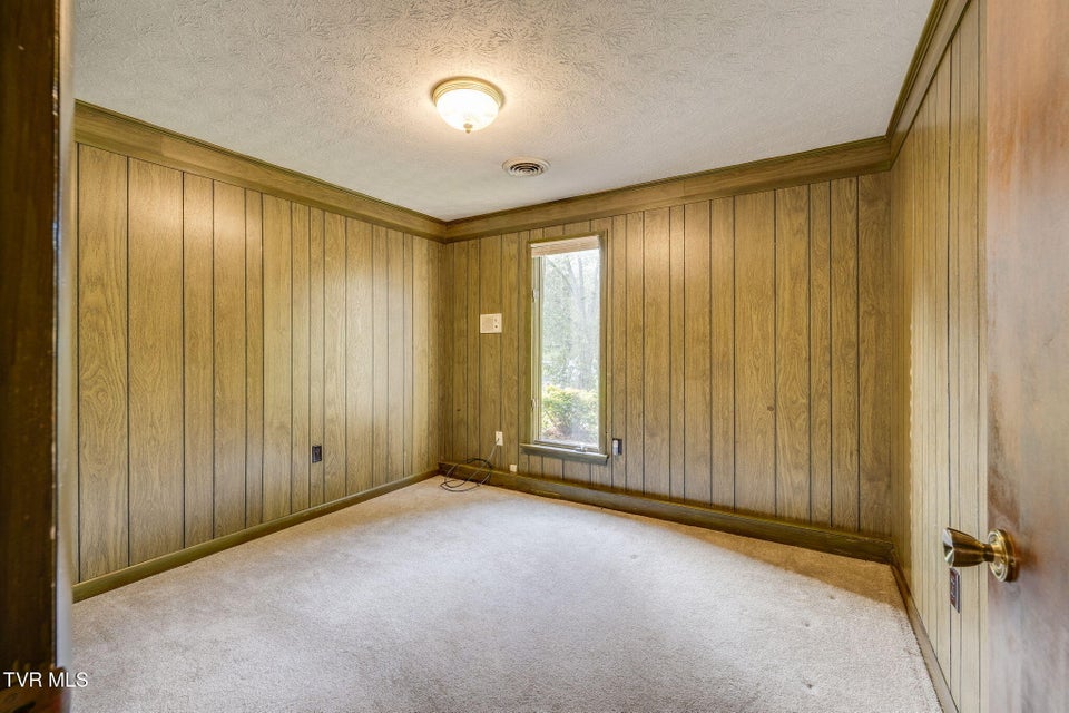 Photo #30: 206 Windmere Place