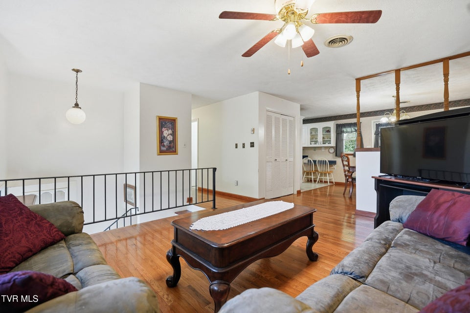 Photo #6: 304 Rutledge Lane