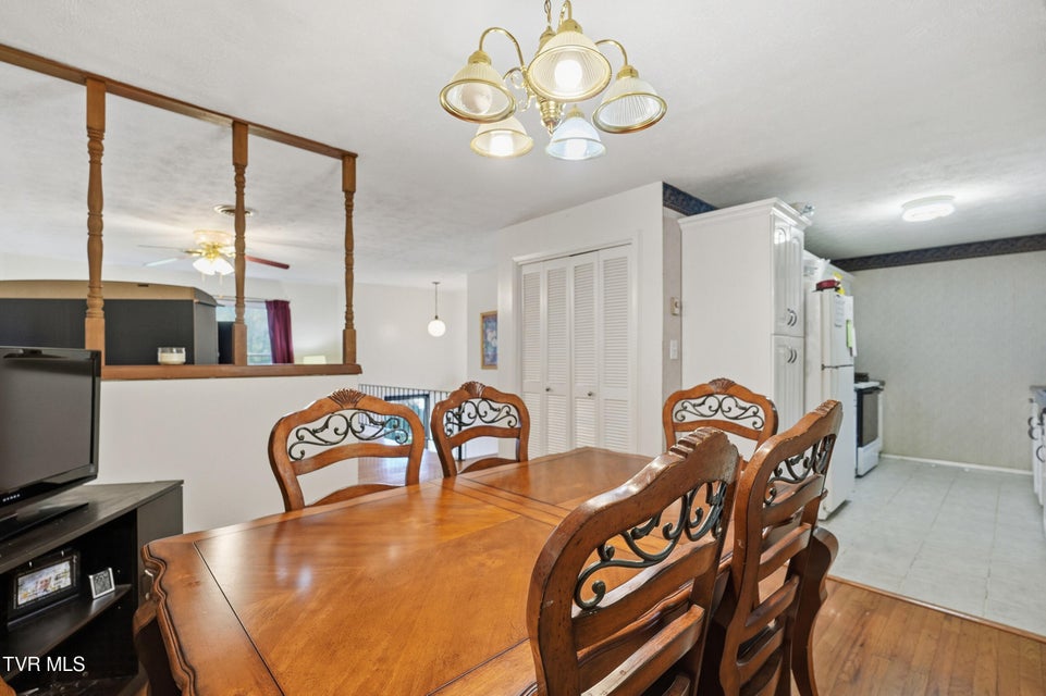 Photo #11: 304 Rutledge Lane