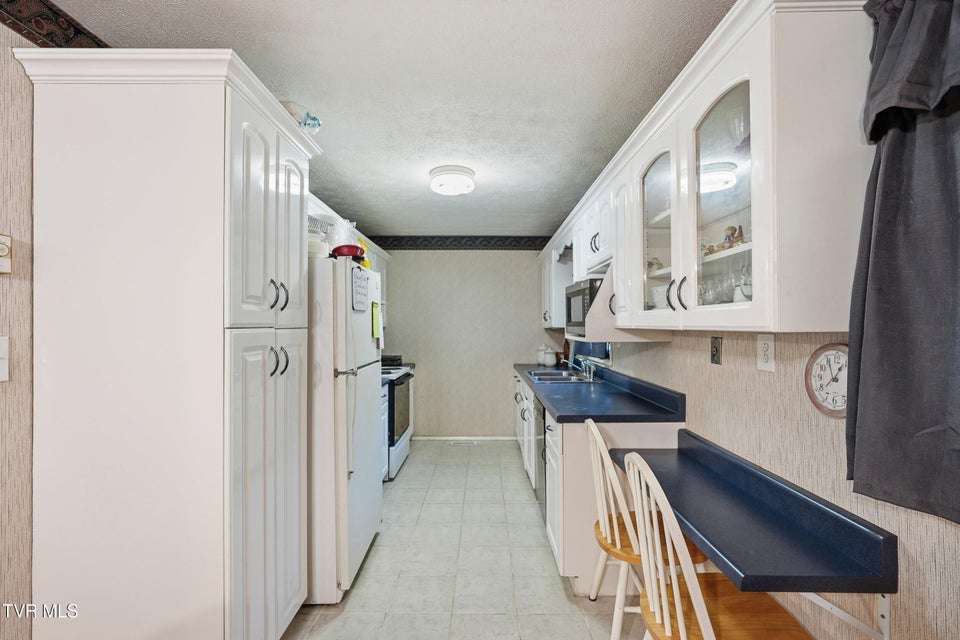 Photo #7: 304 Rutledge Lane