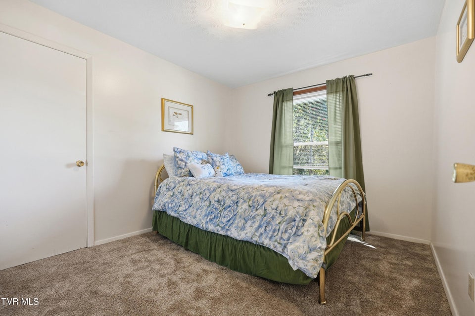 Photo #16: 304 Rutledge Lane