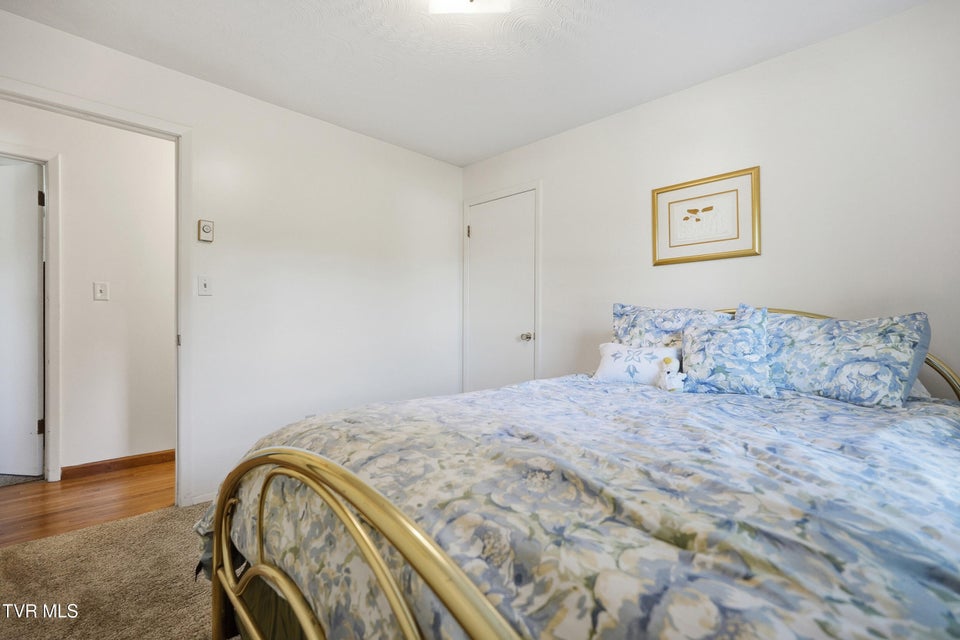 Photo #17: 304 Rutledge Lane