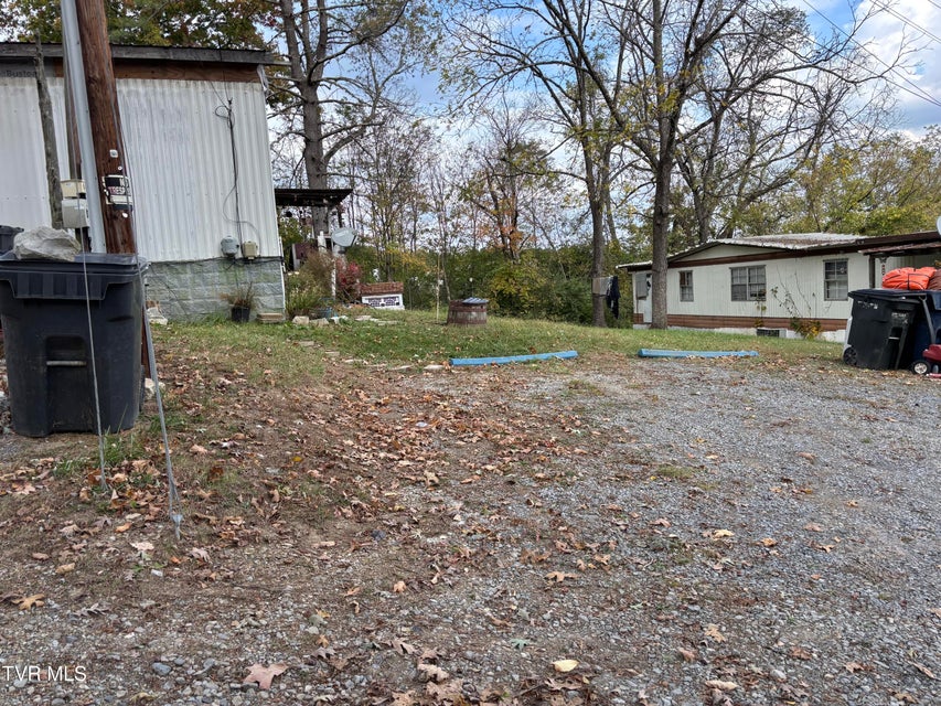 Photo #7: 164 2nd Avenue