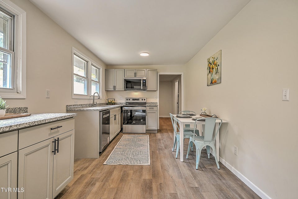 Photo #10: 1091 Shipley Ferry Road