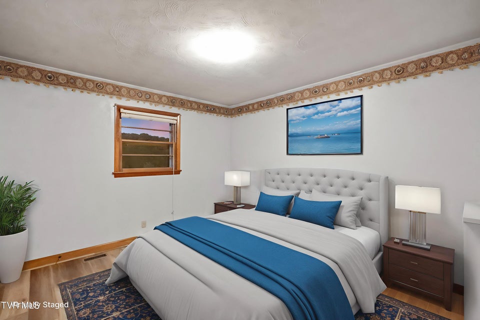 Photo #24: 135 Walton Circle