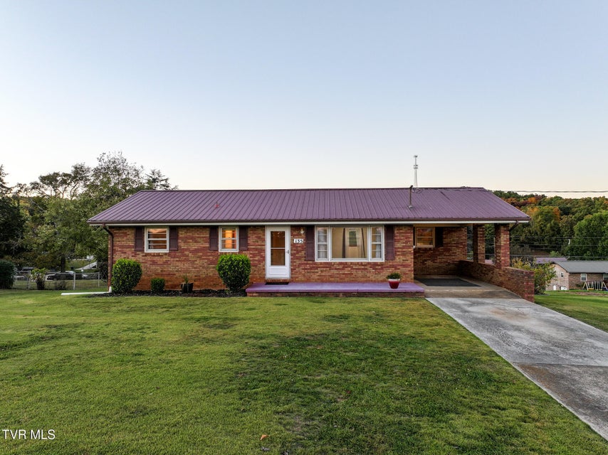 Photo #48: 135 Walton Circle