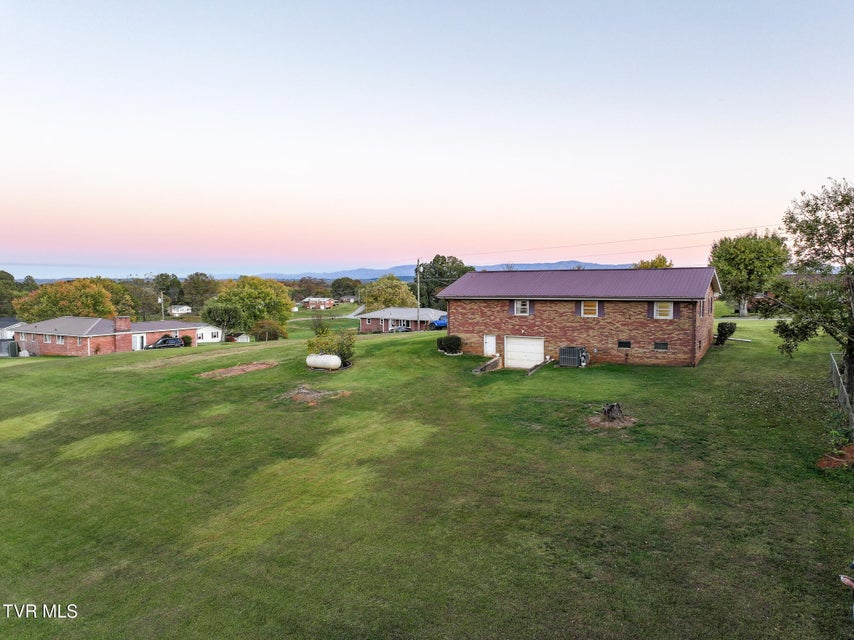 Photo #51: 135 Walton Circle