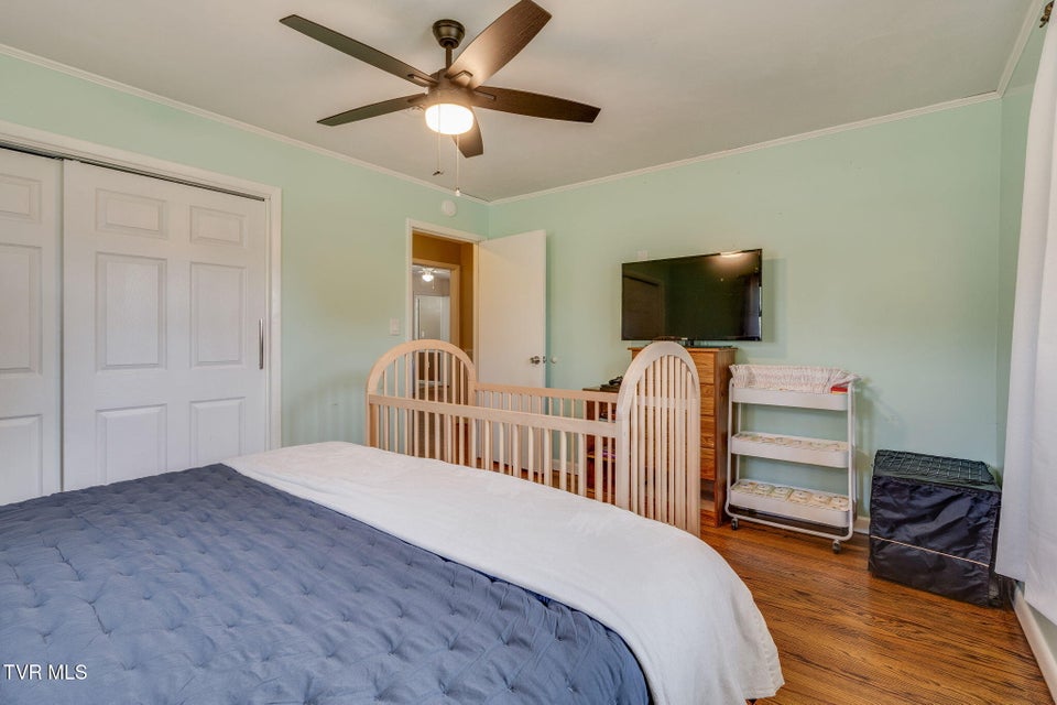 Photo #20: 1006 Sylvan Circle