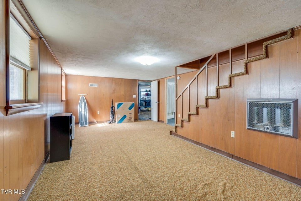 Photo #23: 1006 Sylvan Circle