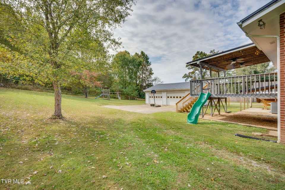 Photo #28: 1006 Sylvan Circle