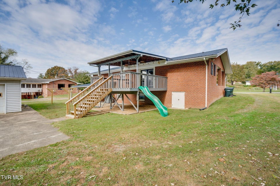 Photo #29: 1006 Sylvan Circle