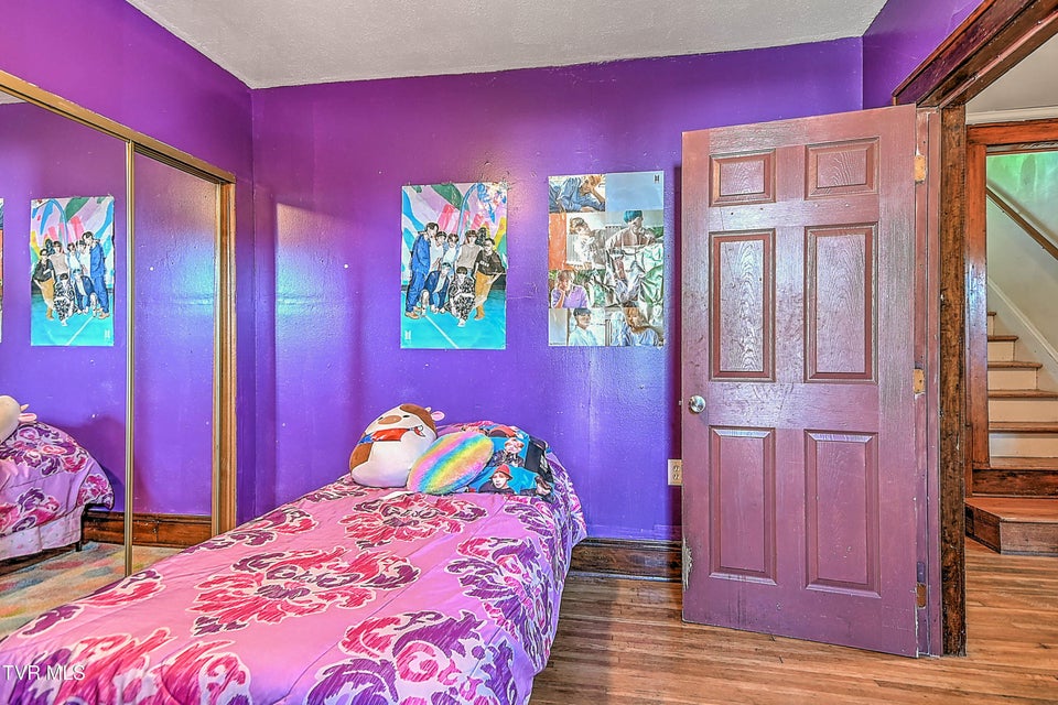 Photo #17: 416 Moore Street