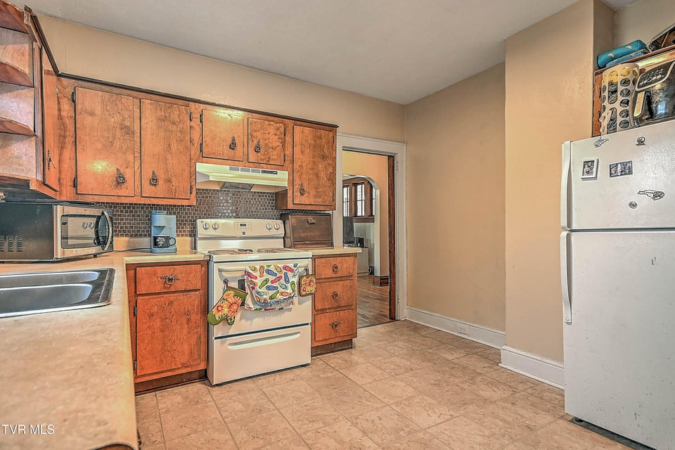 Photo #22: 416 Moore Street