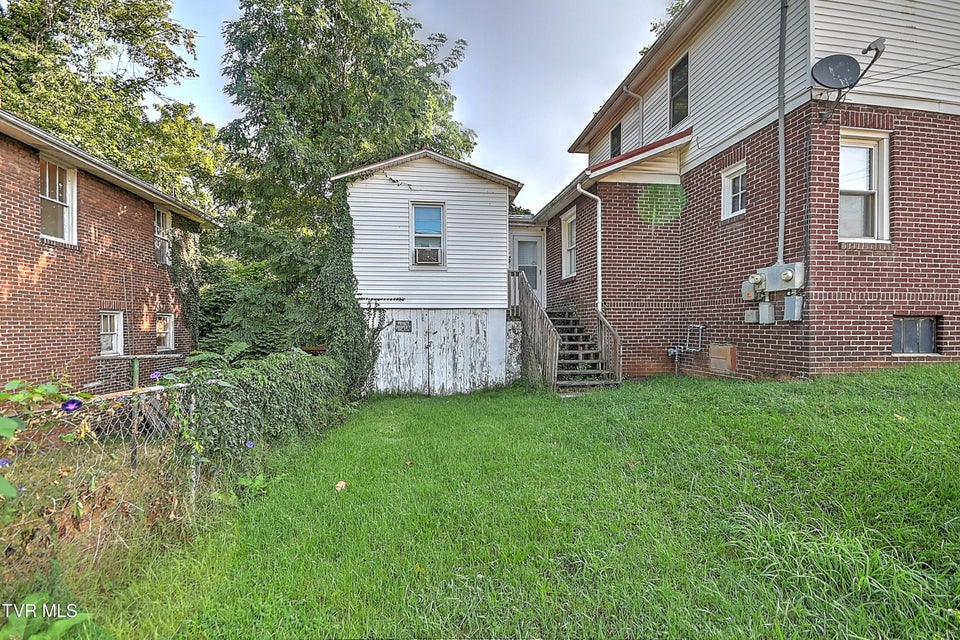 Photo #39: 416 Moore Street