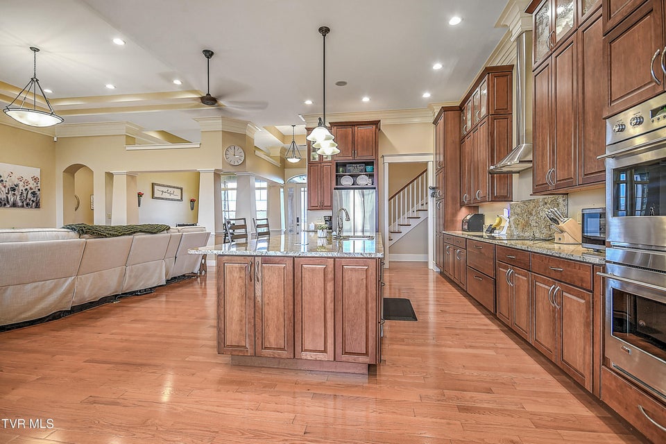 Photo #23: 640 Hamilton Hill Road