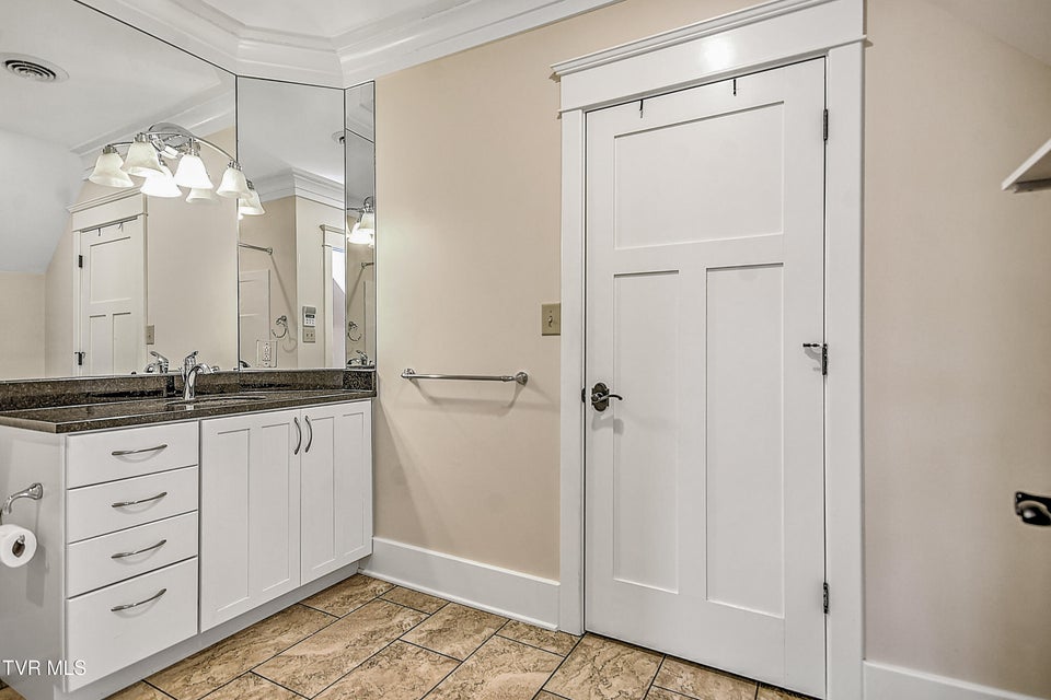 Photo #71: 640 Hamilton Hill Road