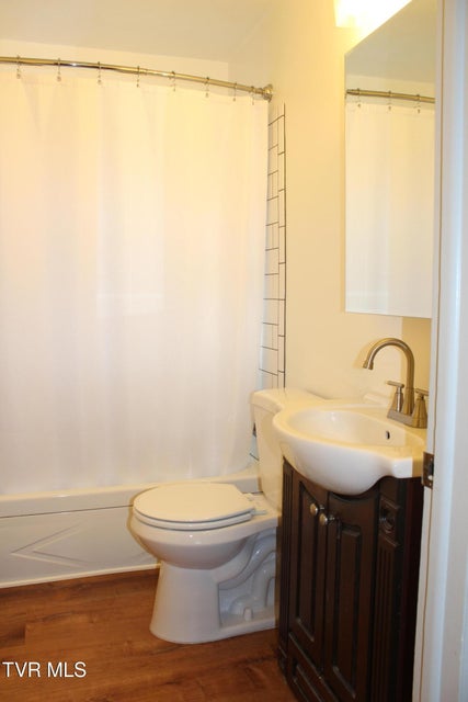 Photo #7: 618 East Carters Valley Road