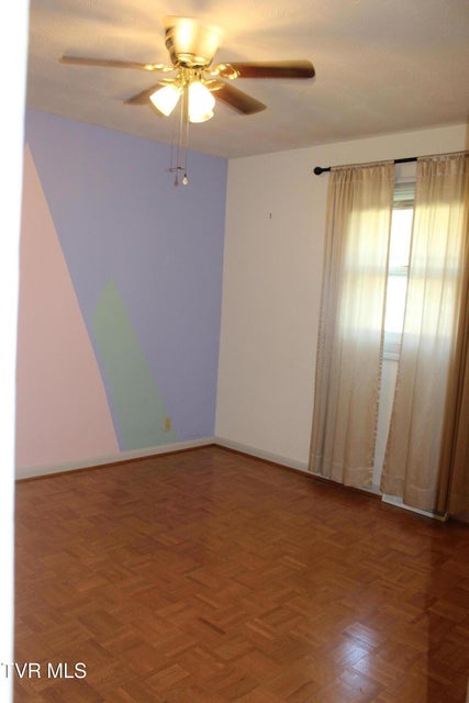 Photo #9: 618 East Carters Valley Road