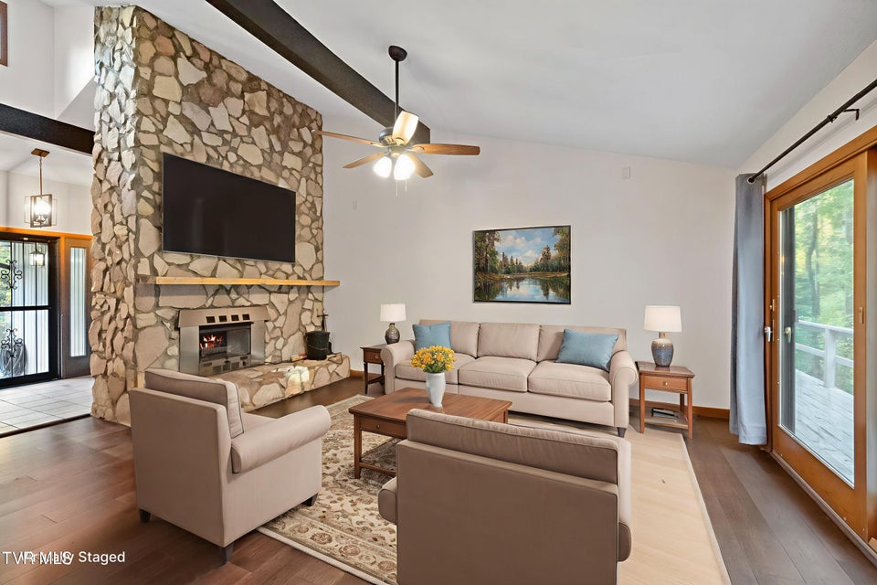 Photo #4: 35 Alpine Cove