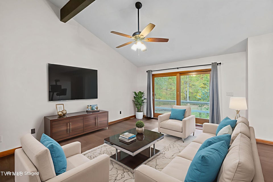 Photo #7: 35 Alpine Cove