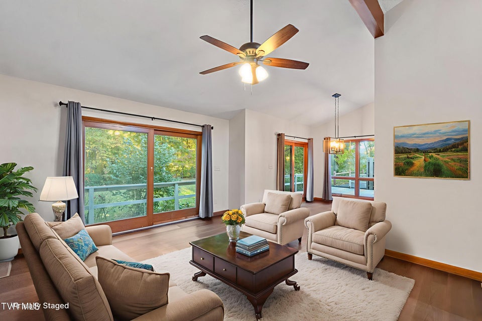 Photo #9: 35 Alpine Cove