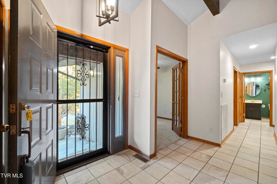 Photo #23: 35 Alpine Cove