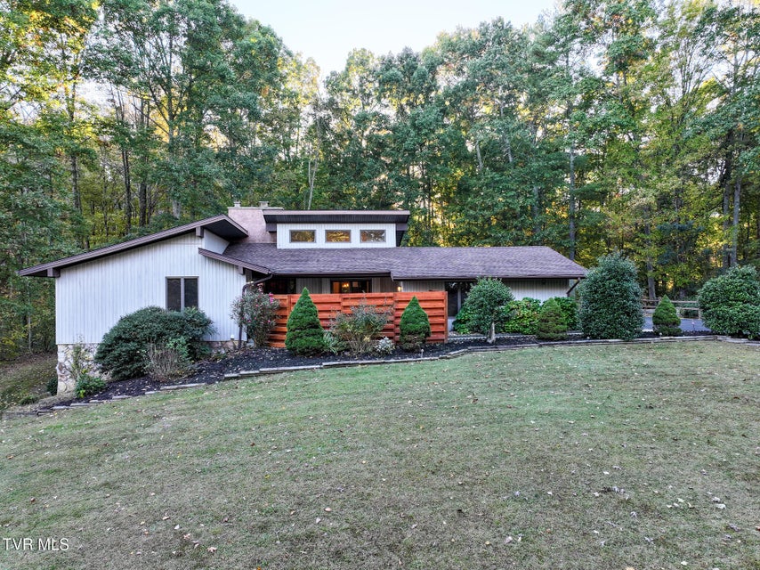 Photo #66: 35 Alpine Cove