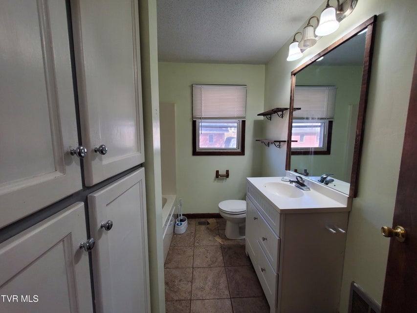 Photo #15: 1267 Highway 143 