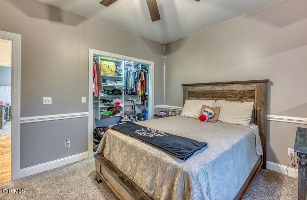 Photo #44: 469 Grovemont Place