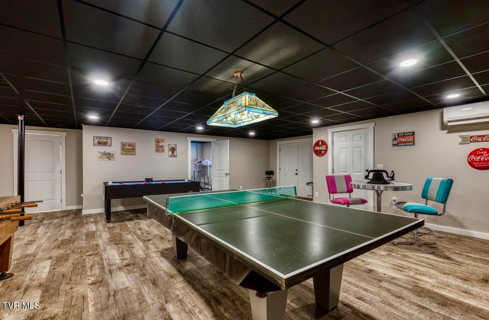 Photo #50: 469 Grovemont Place