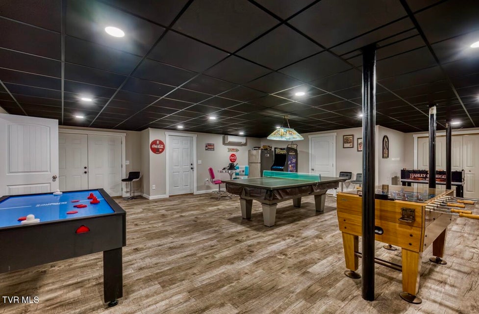 Photo #55: 469 Grovemont Place