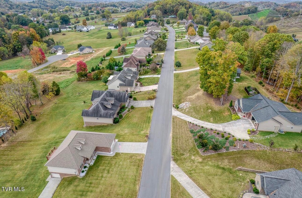 Photo #61: 469 Grovemont Place