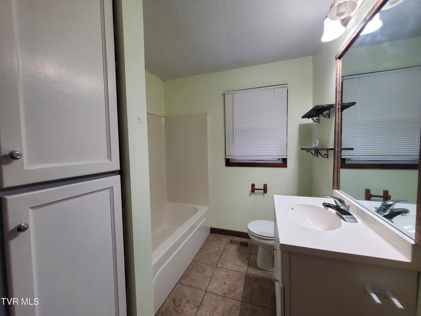 Photo #16: 1267 Highway 143 