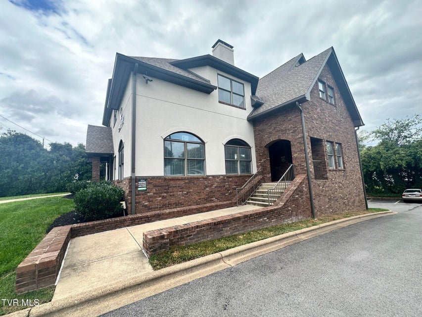 Photo #17: 4624 Chambliss Avenue