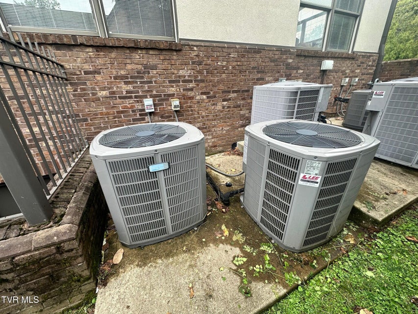 Photo #19: 4624 Chambliss Avenue