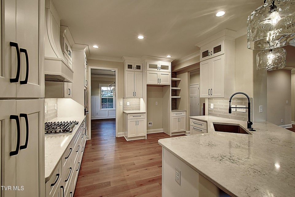 Photo #15: 34 Glaze Farm Way