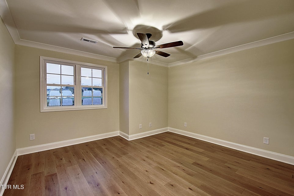 Photo #26: 34 Glaze Farm Way