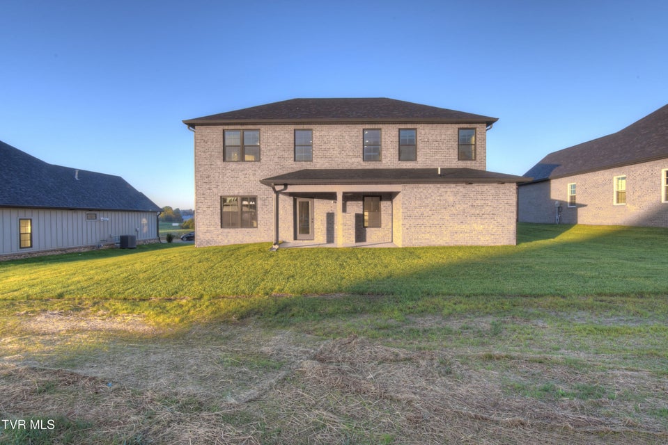 Photo #35: 34 Glaze Farm Way